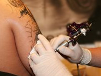 Réduction pour les tatoués