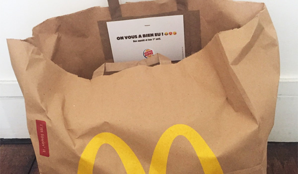 Burger King livre ses commandes dans des sacs McDonald's 