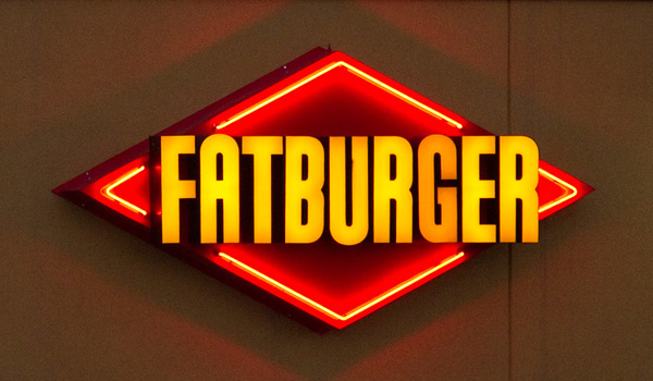Fatburger débarque en France avec ses burgers très caloriques
