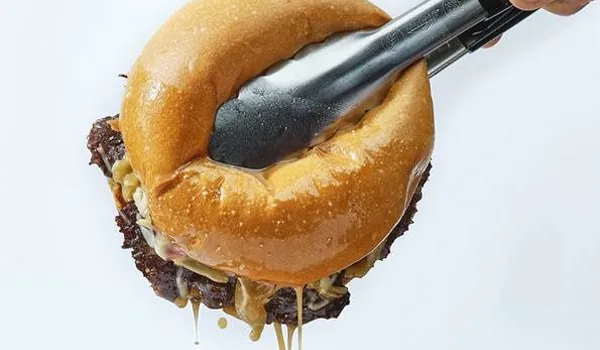 Inédit : le French Dip Burger de chez Blend débarque à Paris