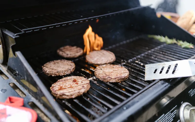 Le steak ne peut plus être végétal en Europe, mais les saucisses et les burgers si