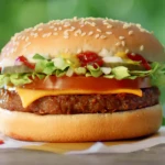 McDonald's abandonne son burger végétarien qui n'a pas séduit les consommateurs 